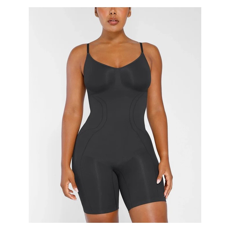 Bare Essentials™ Skin Flow™ Bodysuit lissant sans couture Bare Essentials™ Skin Flow™ Bodysuit lissant sans couture