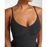 Bare Essentials™ Skin Flow™ Bodysuit lissant sans couture