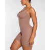 Bare Essentials™ Skin Flow™ Bodysuit lissant sans couture
