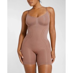Bare Essentials™ Skin Flow™ Bodysuit lissant sans couture