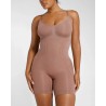 Bare Essentials™ Skin Flow™ Bodysuit lissant sans couture
