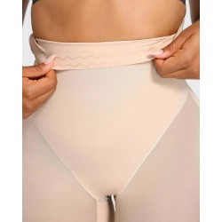 MeshSmooth™ Short à taille haute et mi-mollet