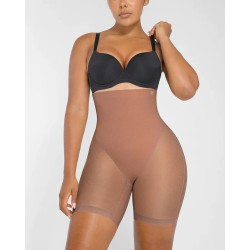 MeshSmooth™ Short à taille haute et mi-mollet