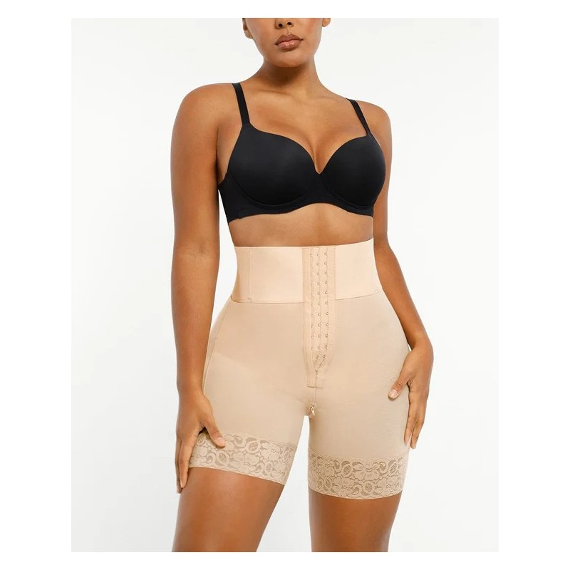 AirSlim® Boned Sculpt Short à taille haute AirSlim® Boned Sculpt Short à taille haute