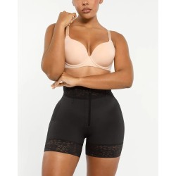 AirSlim® Mid-Rise Steel Boned Butt-Lifting Short