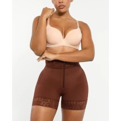 AirSlim® Mid-Rise Steel Boned Butt-Lifting Short