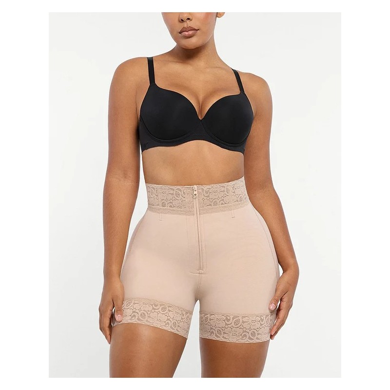 AirSlim® Mid-Rise Steel Boned Butt-Lifting Short AirSlim® Mid-Rise Steel Boned Butt-Lifting Short