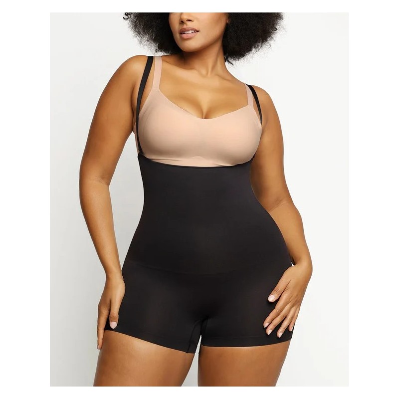 Skin Flow™ Essentials Eco Shaper Short pour garçons Skin Flow™ Essentials Eco Shaper Short pour garçons